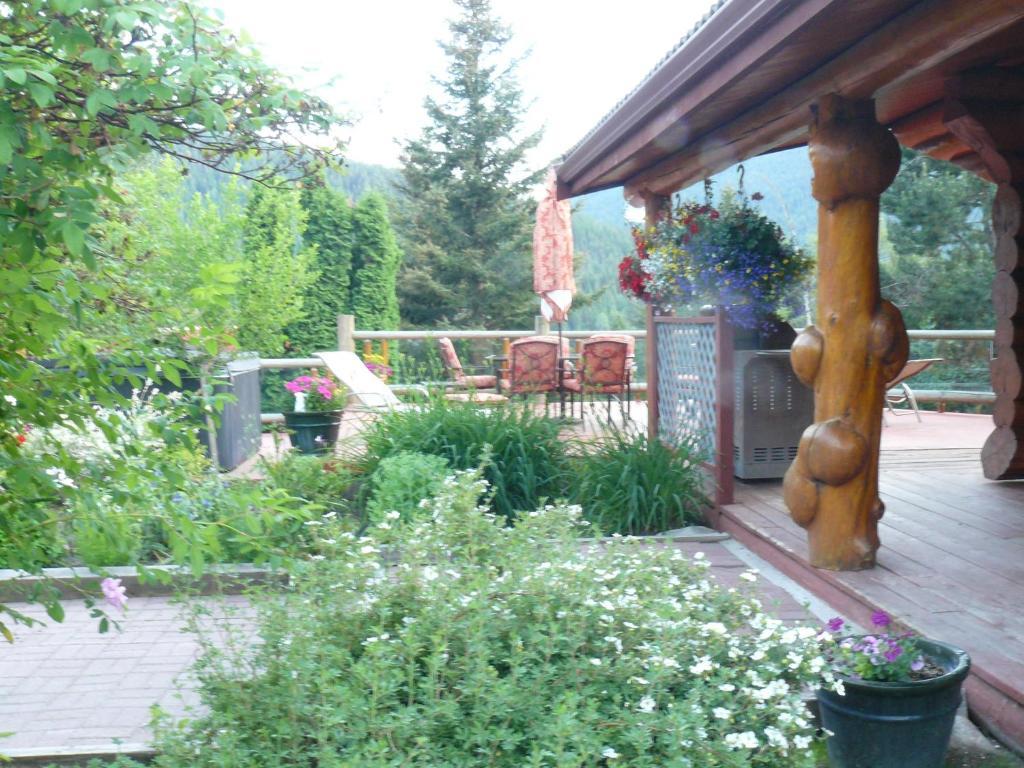 Hitching Post Resort Kelowna Quarto foto