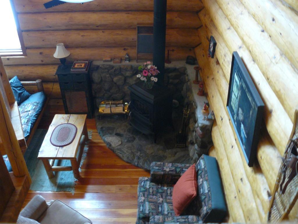Hitching Post Resort Kelowna Quarto foto